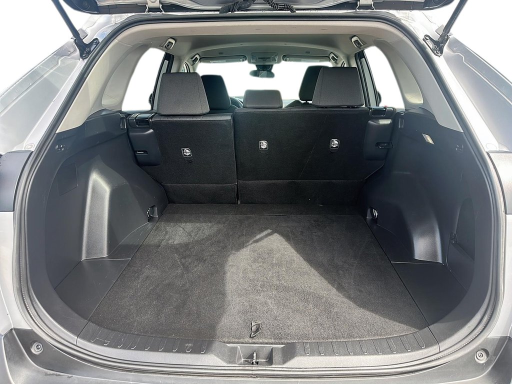 2023 Toyota RAV4 LE AWD in Stratford, Ontario - 6 - w1024h768px