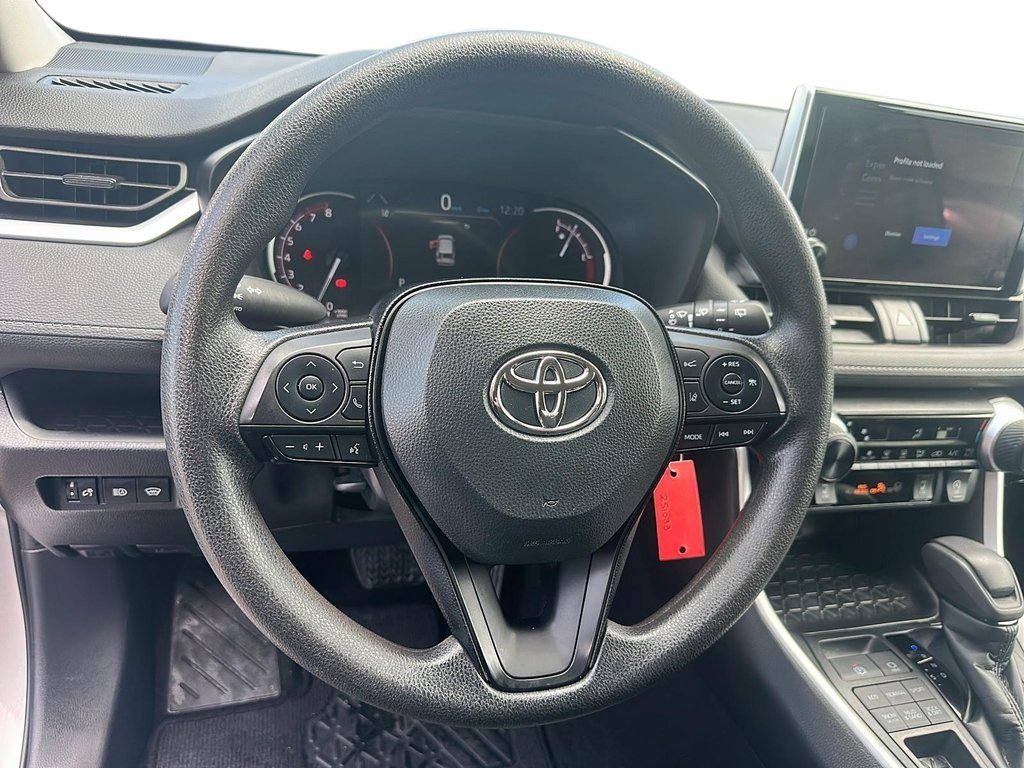 2023 Toyota RAV4 LE AWD in Stratford, Ontario - 11 - w1024h768px