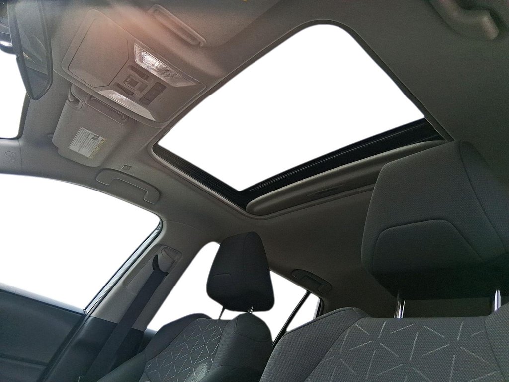 2023 Toyota RAV4 XLE AWD in Stratford, Ontario - 15 - w1024h768px