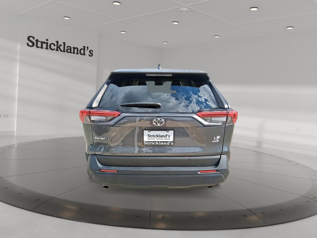 2023 Toyota RAV4 LE AWD in Stratford, Ontario - 3 - w1024h768px