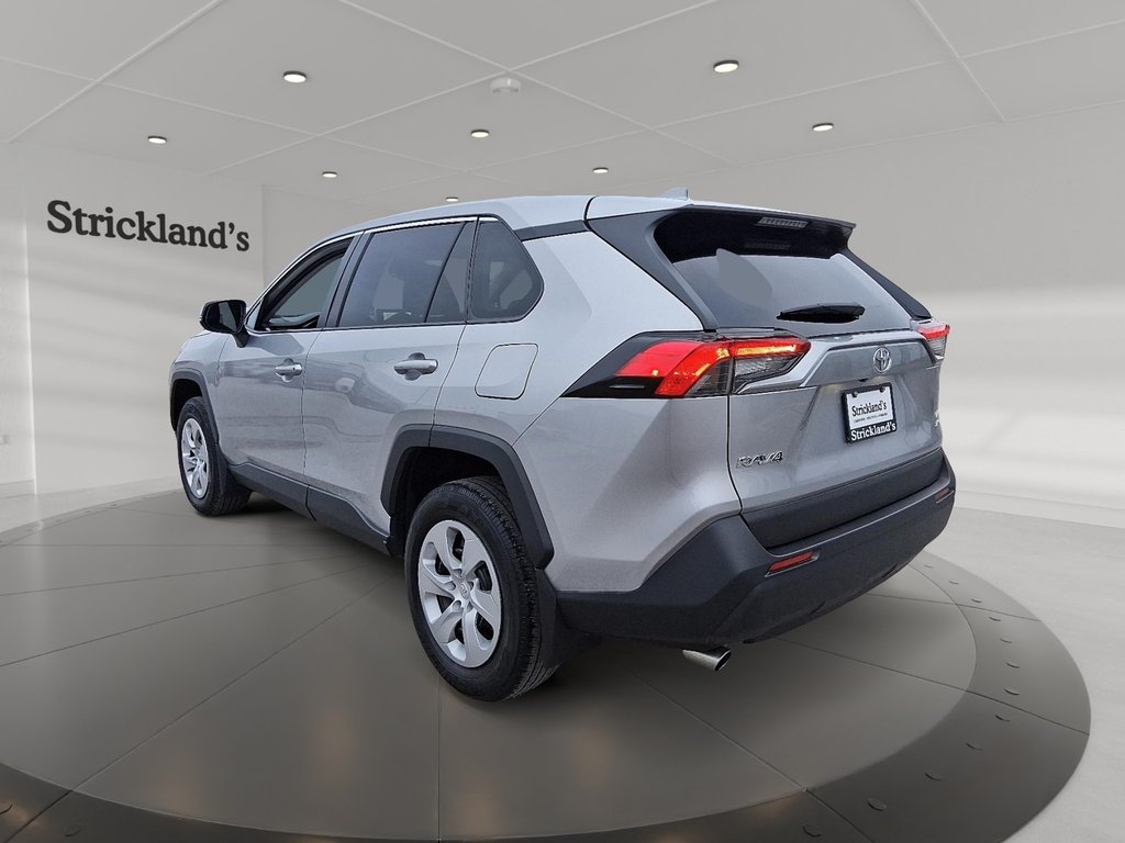 2023 Toyota RAV4 LE AWD in Stratford, Ontario - 4 - w1024h768px