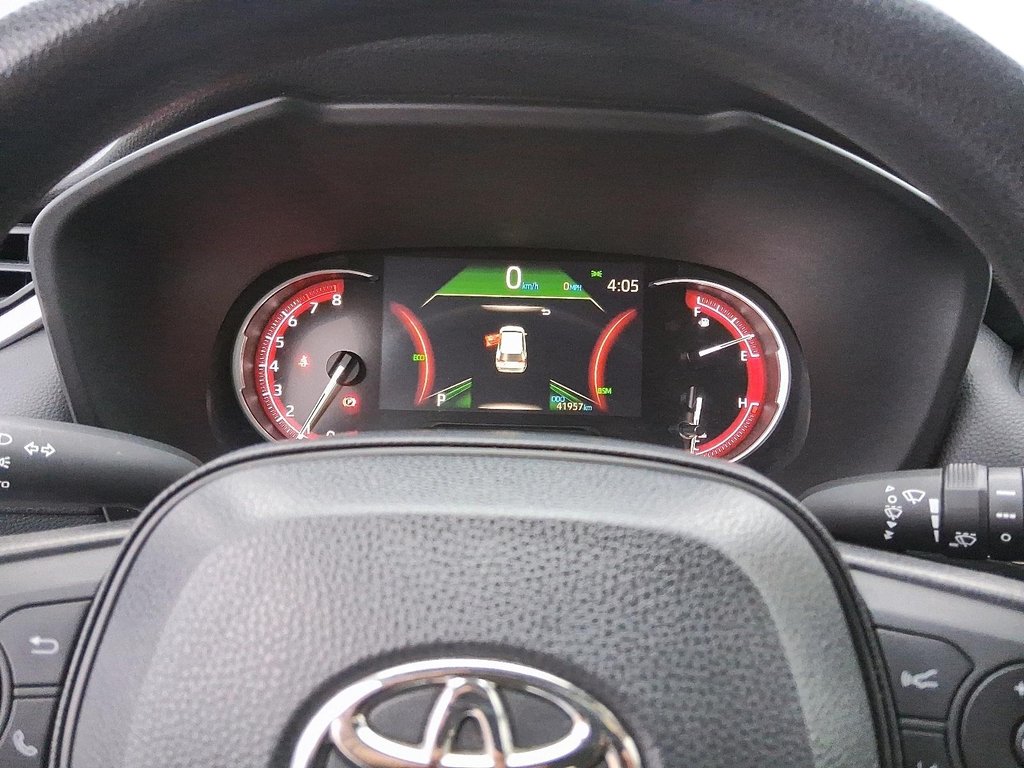 2023 Toyota RAV4 LE AWD in Stratford, Ontario - 14 - w1024h768px