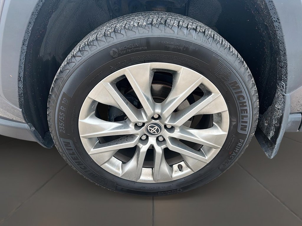 2024 Toyota RAV4 Limited AWD in Stratford, Ontario - 7 - w1024h768px