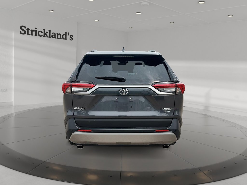 2024 Toyota RAV4 Limited AWD in Stratford, Ontario - 3 - w1024h768px