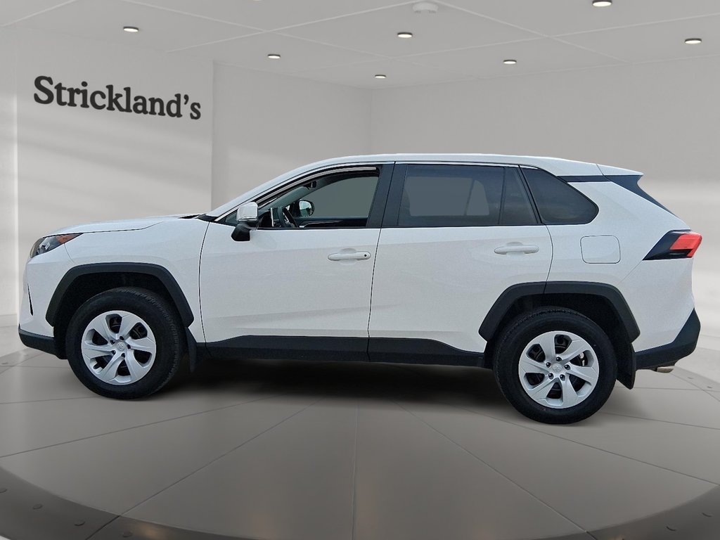 2024 Toyota RAV4 LE AWD in Stratford, Ontario - 5 - w1024h768px