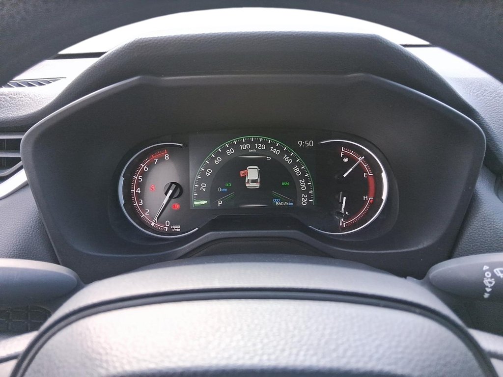 2024 Toyota RAV4 LE AWD in Stratford, Ontario - 14 - w1024h768px