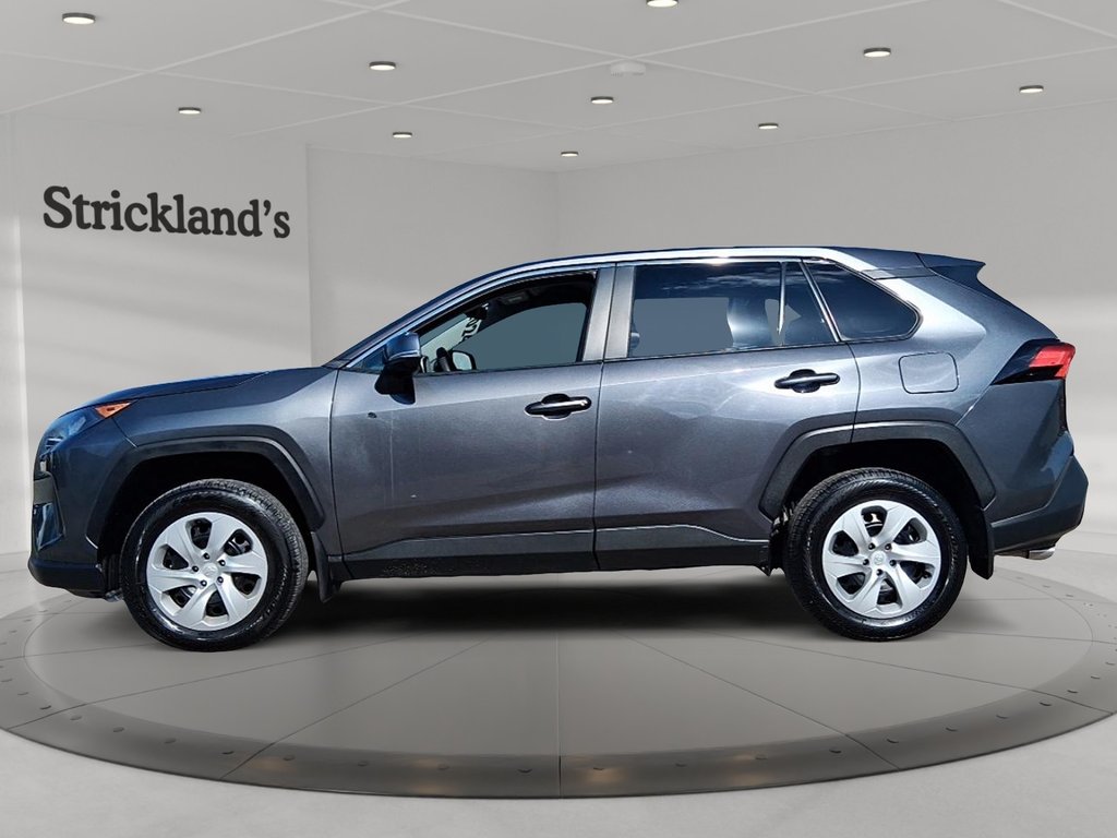 2024 Toyota RAV4 LE AWD in Stratford, Ontario - 5 - w1024h768px