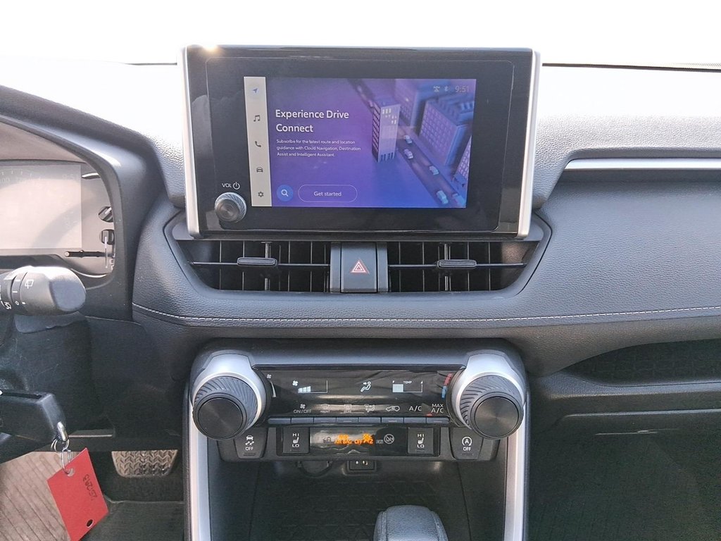 2024 Toyota RAV4 LE AWD in Stratford, Ontario - 15 - w1024h768px