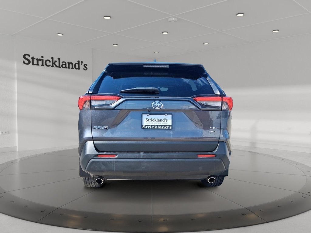 2024 Toyota RAV4 LE AWD in Stratford, Ontario - 3 - w1024h768px