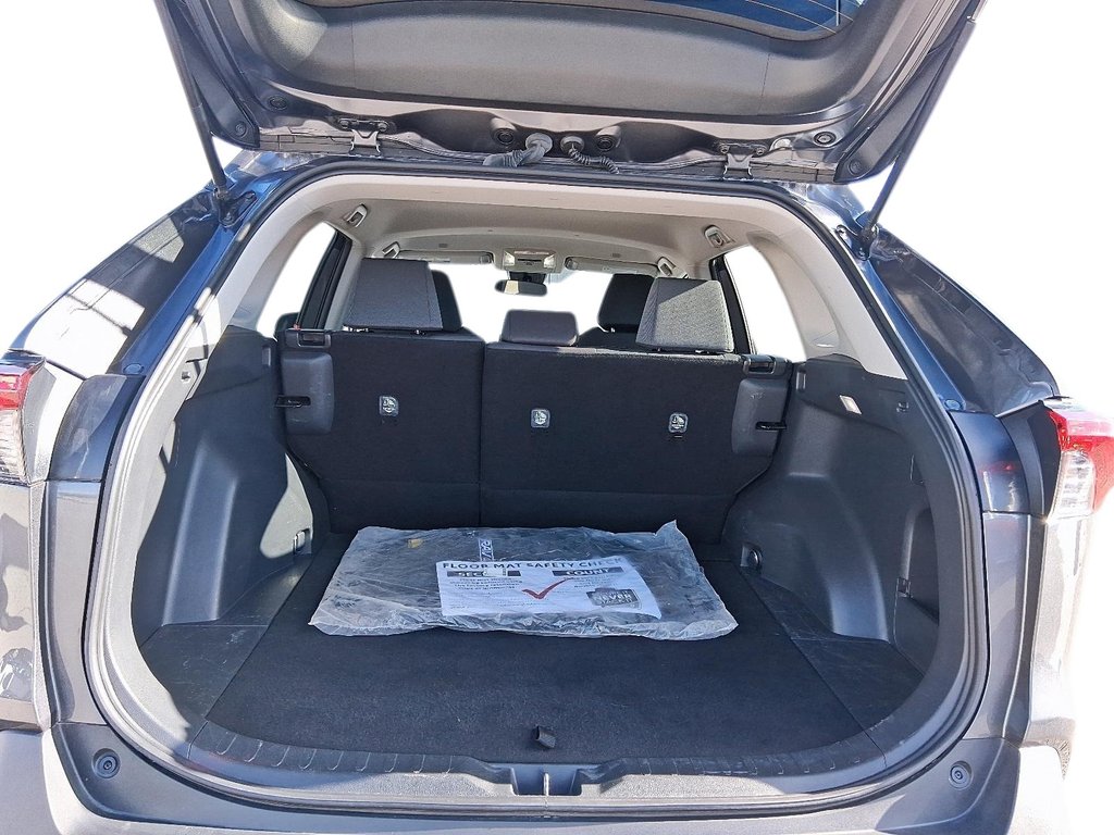 2024 Toyota RAV4 LE AWD in Stratford, Ontario - 6 - w1024h768px