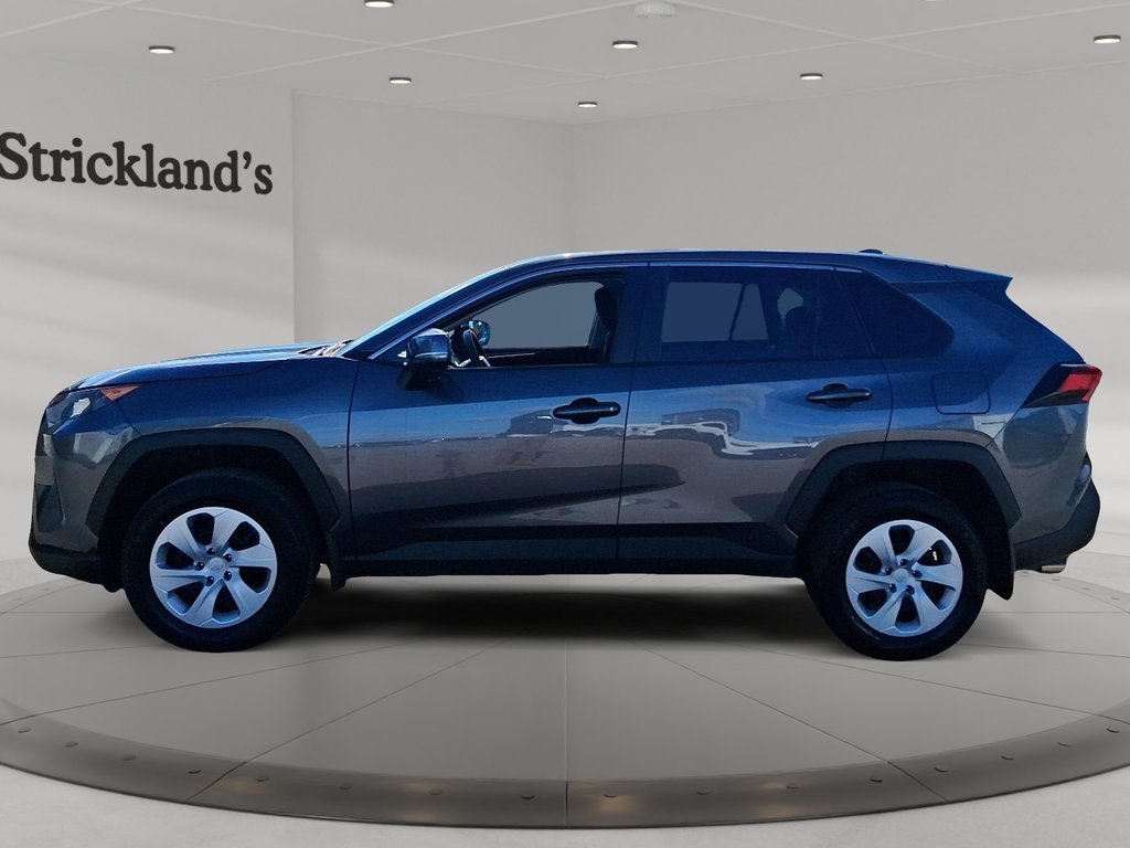 2024 Toyota RAV4 LE AWD in Stratford, Ontario - 5 - w1024h768px