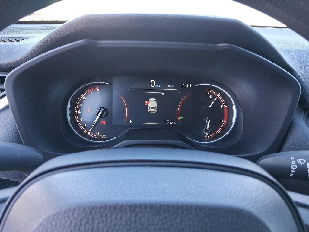 2024 Toyota RAV4 LE AWD in Stratford, Ontario - 14 - w1024h768px