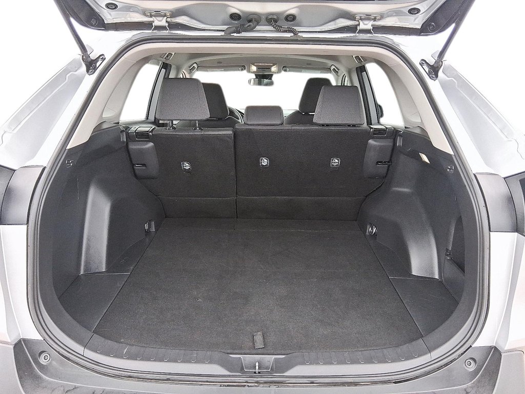 2024 Toyota RAV4 LE AWD in Stratford, Ontario - 6 - w1024h768px