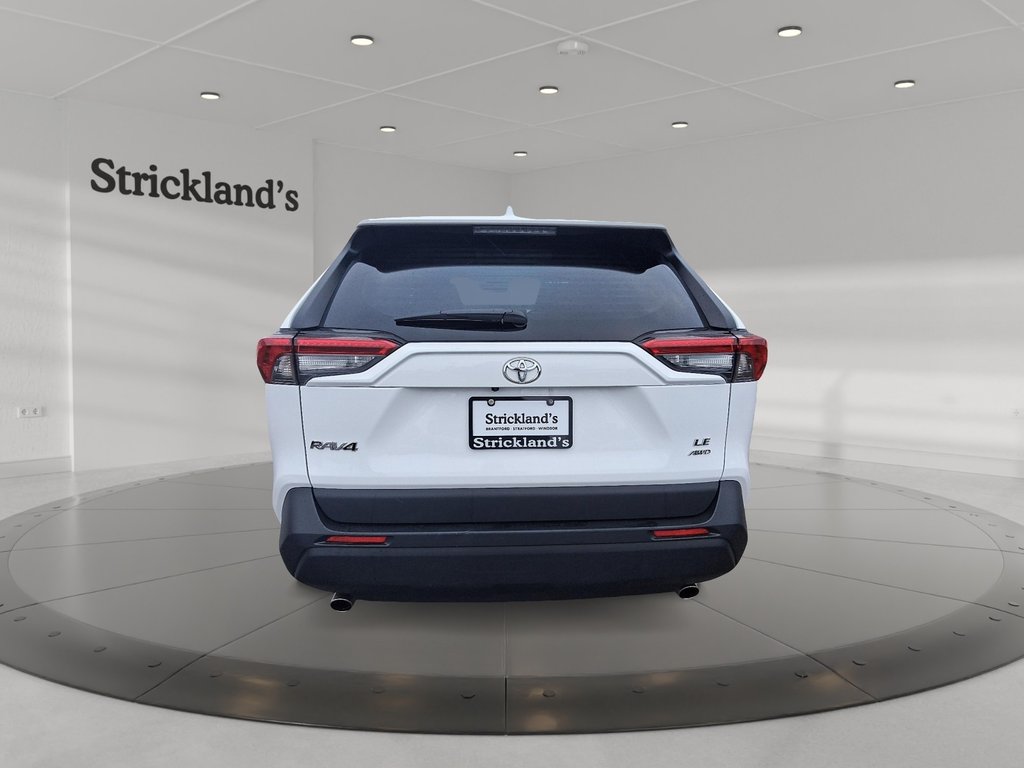 2024 Toyota RAV4 LE AWD in Stratford, Ontario - 3 - w1024h768px