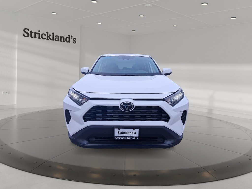 2024 Toyota RAV4 LE AWD in Stratford, Ontario - 2 - w1024h768px