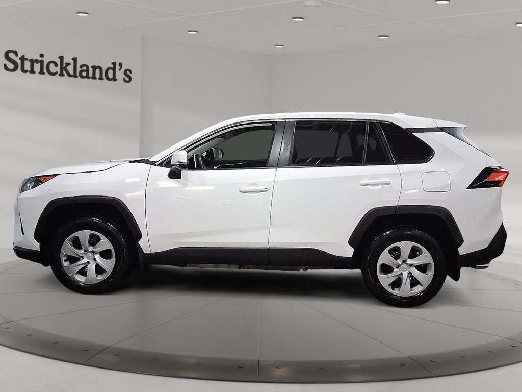 2024 Toyota RAV4 LE AWD in Stratford, Ontario - 5 - w1024h768px