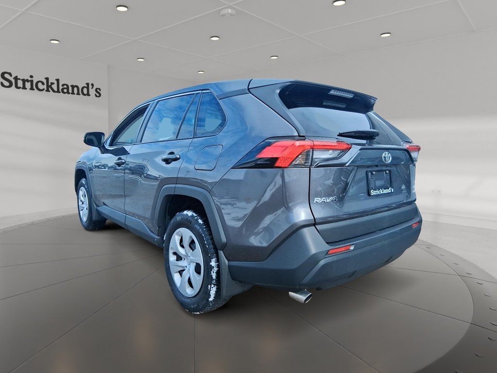 2024 Toyota RAV4 LE AWD in Stratford, Ontario - 4 - w1024h768px