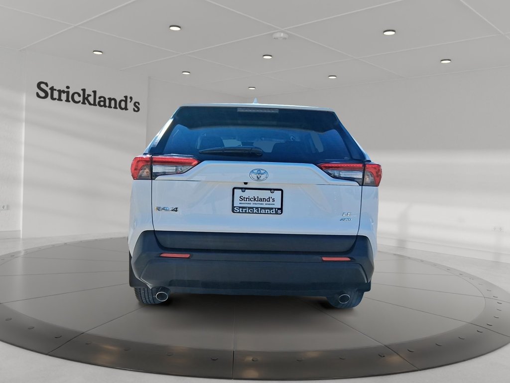 2024 Toyota RAV4 LE AWD in Stratford, Ontario - 3 - w1024h768px