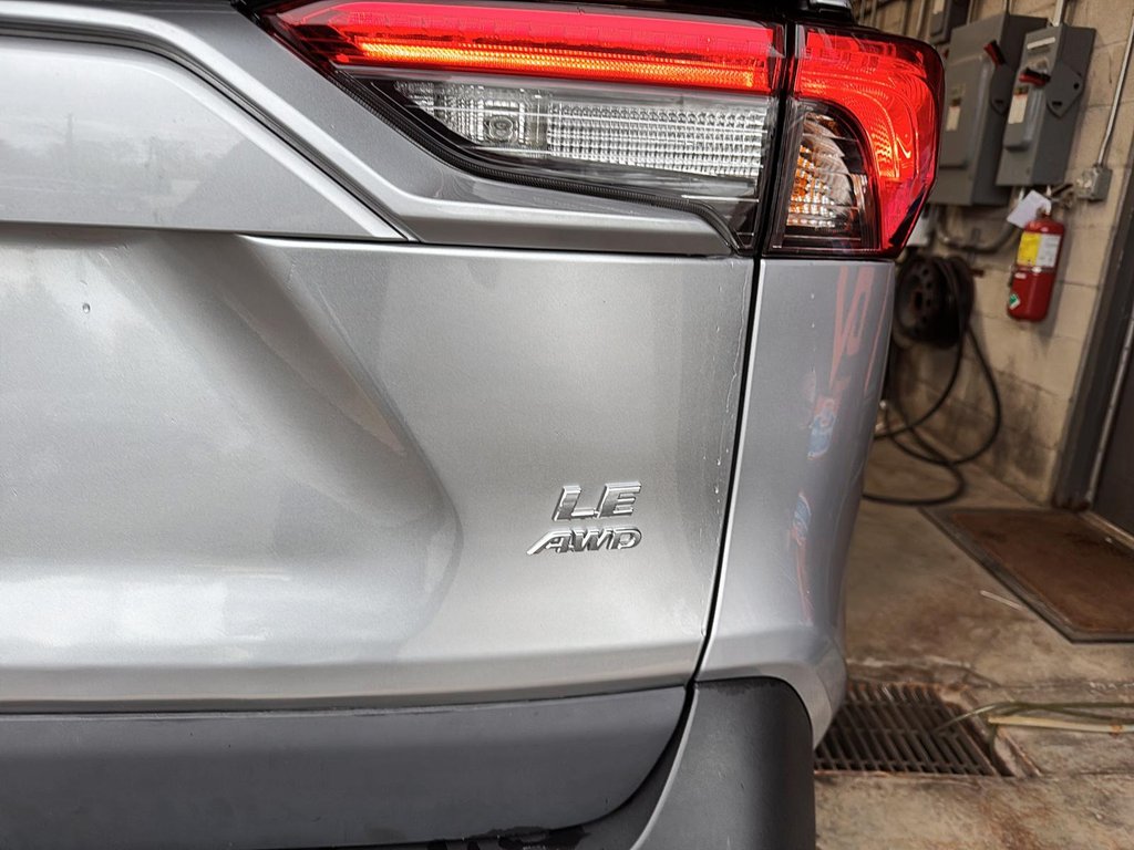 2024 Toyota RAV4 LE AWD in Stratford, Ontario - 15 - w1024h768px