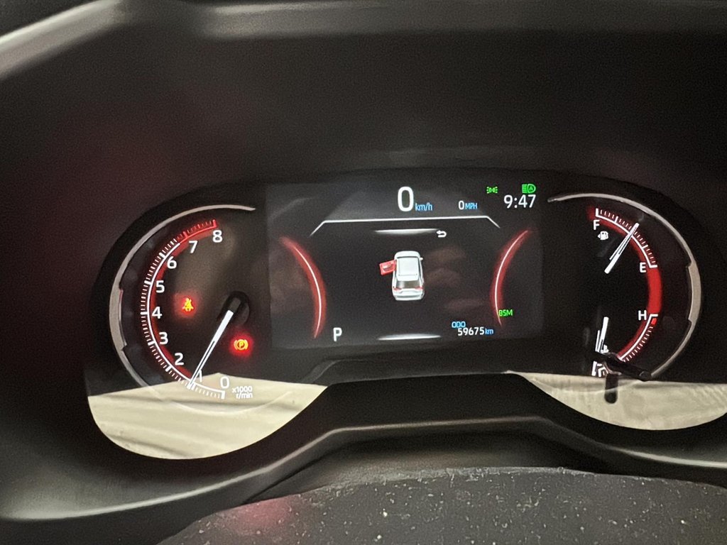 2024 Toyota RAV4 LE AWD in Stratford, Ontario - 12 - w1024h768px