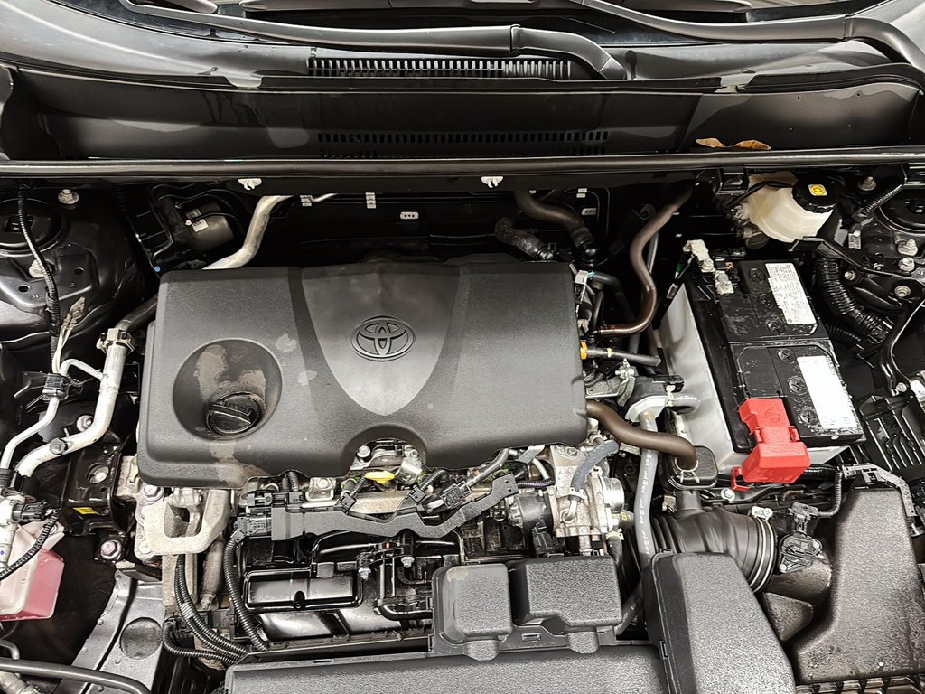 2024 Toyota RAV4 LE AWD in Stratford, Ontario - 7 - w1024h768px