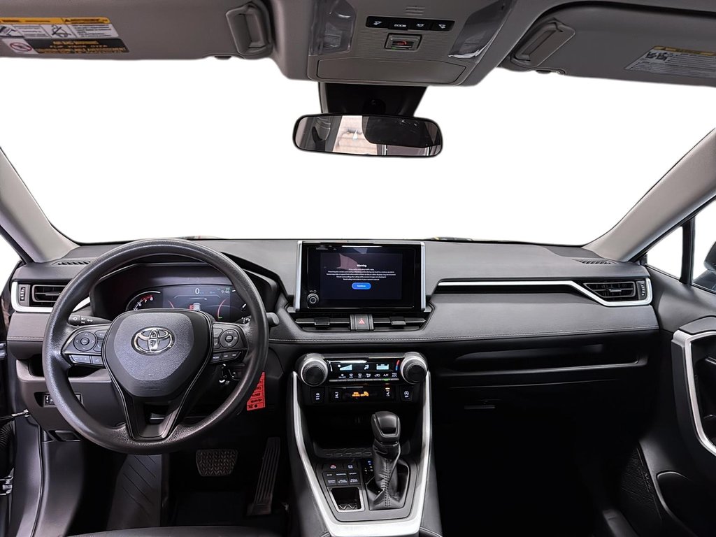 2024 Toyota RAV4 LE AWD in Stratford, Ontario - 9 - w1024h768px