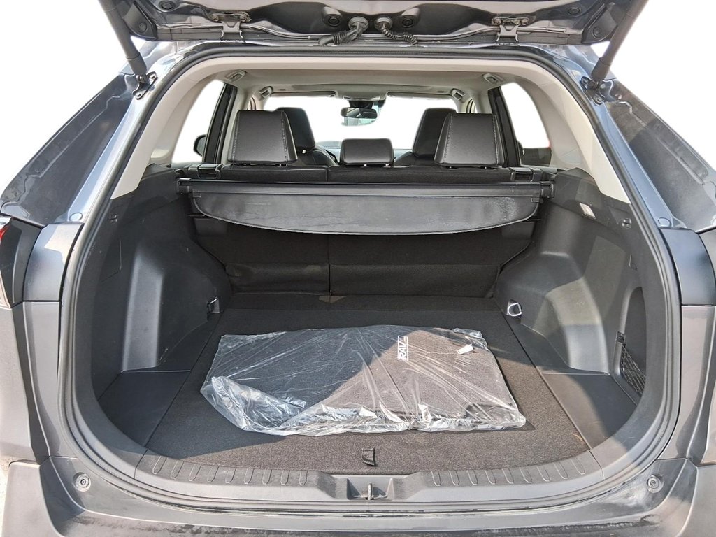 2024 Toyota RAV4 XLE AWD in Stratford, Ontario - 6 - w1024h768px