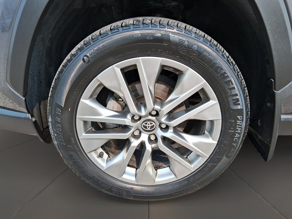 2024 Toyota RAV4 XLE AWD in Stratford, Ontario - 7 - w1024h768px