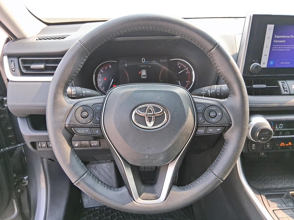 2024 Toyota RAV4 XLE AWD in Stratford, Ontario - 12 - w1024h768px