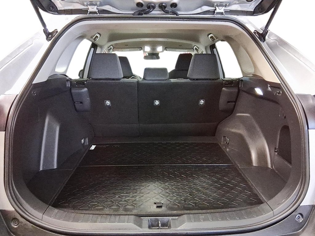 2025 Toyota RAV4 LE AWD in Stratford, Ontario - 7 - w1024h768px