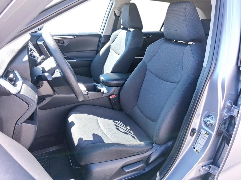 2025 Toyota RAV4 LE AWD in Stratford, Ontario - 8 - w1024h768px