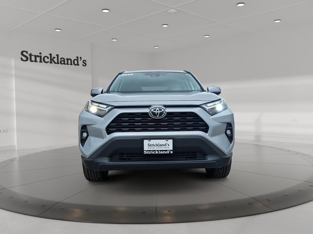 2025 Toyota RAV4 XLE AWD in Stratford, Ontario - 2 - w1024h768px