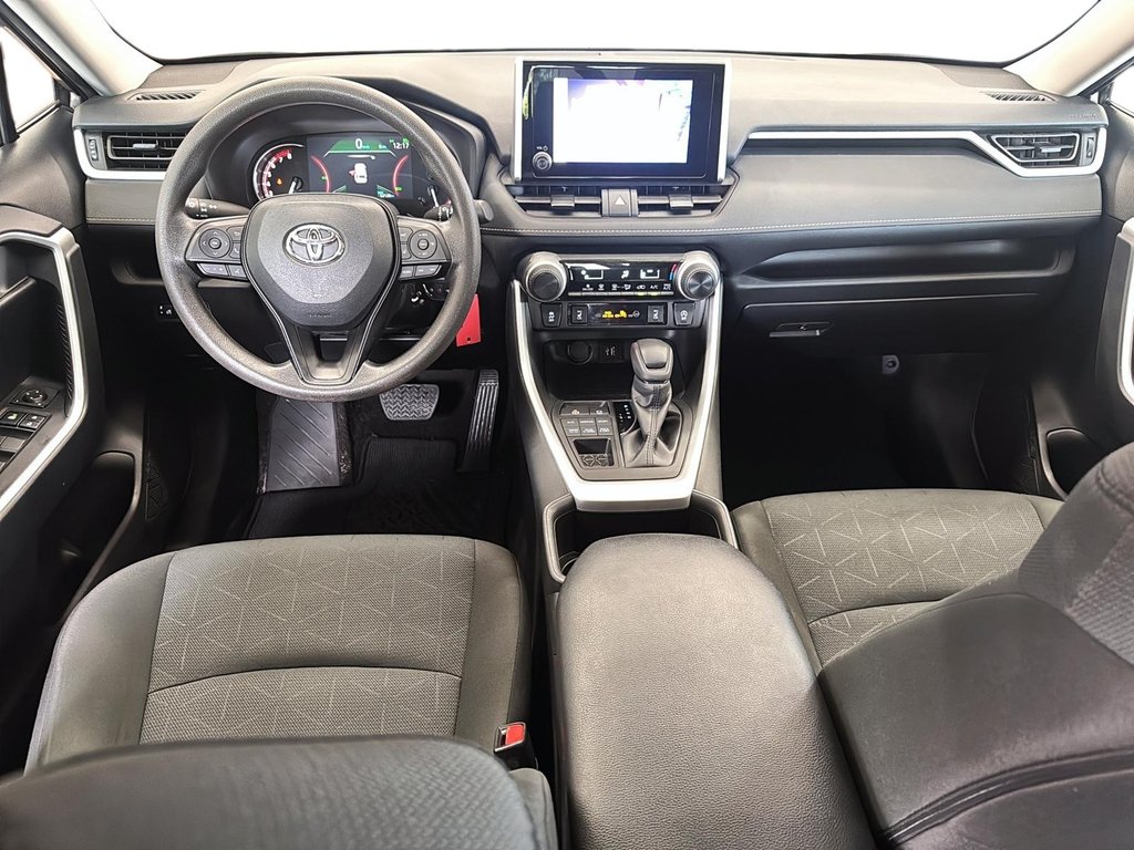 2025 Toyota RAV4 LE AWD in Stratford, Ontario - 9 - w1024h768px