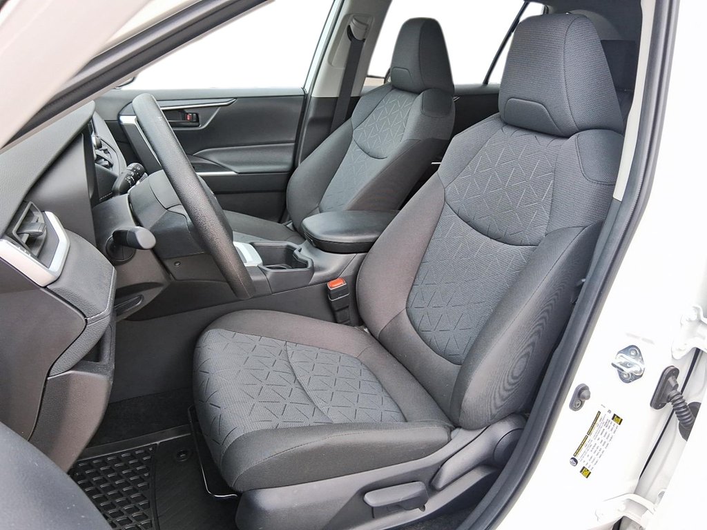 2025 Toyota RAV4 LE AWD in Stratford, Ontario - 8 - w1024h768px