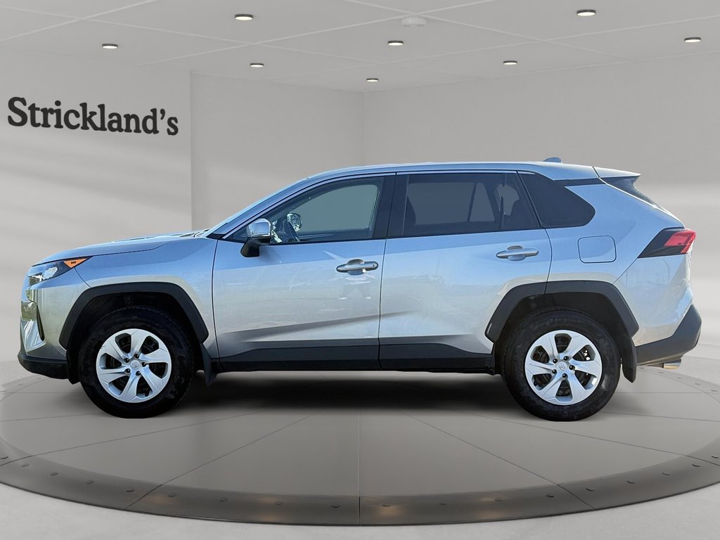 2025 Toyota RAV4 LE AWD in Stratford, Ontario - 5 - w1024h768px