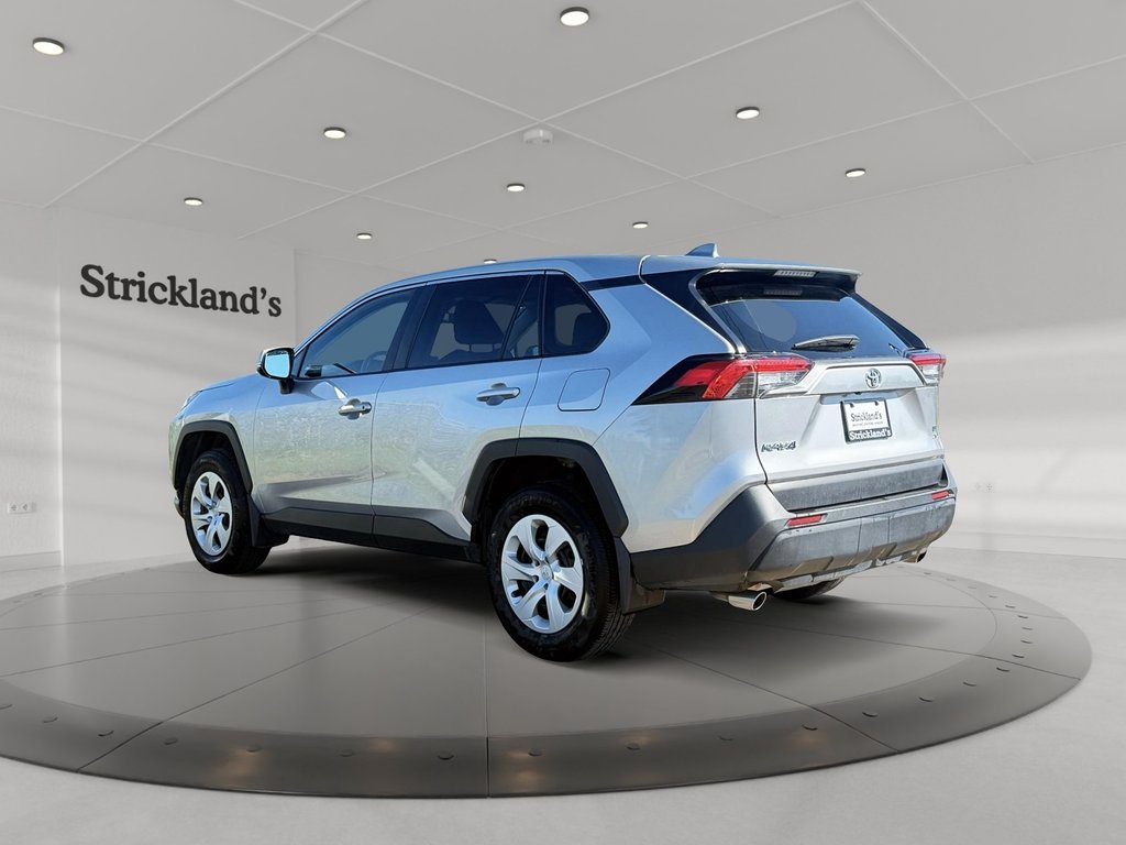 2025 Toyota RAV4 LE AWD in Stratford, Ontario - 4 - w1024h768px