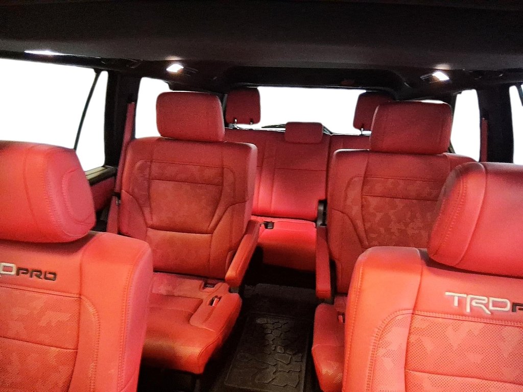 2025 Toyota Sequoia Hybrid Sequoia Limited in Stratford, Ontario - 11 - w1024h768px