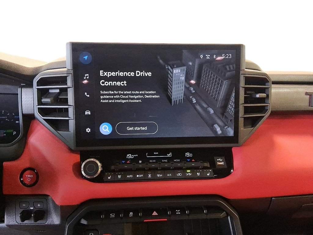 2025 Toyota Sequoia Hybrid Sequoia Limited in Stratford, Ontario - 17 - w1024h768px