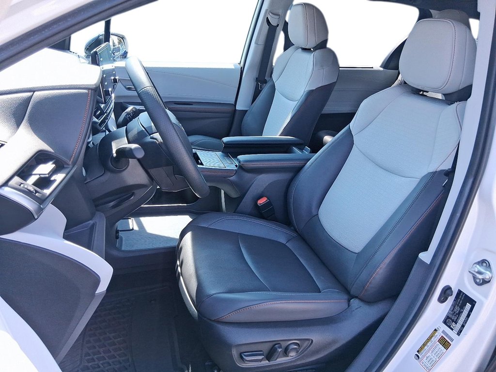 2024 Toyota Sienna Hybrid Sienna XSE 7-Pass in Stratford, Ontario - 8 - w1024h768px