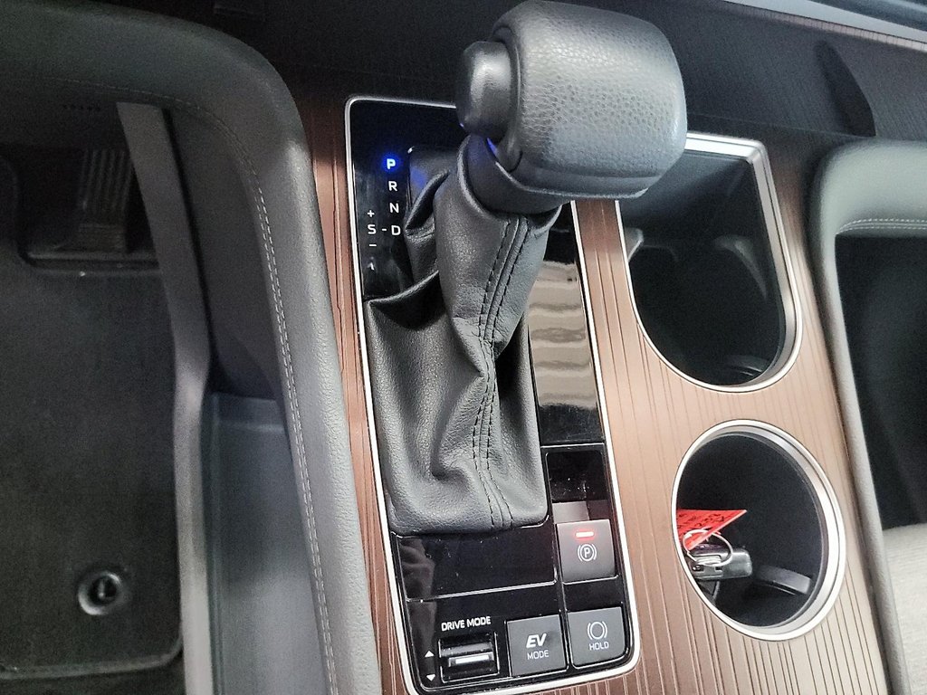 2024 Toyota Sienna Hybrid Sienna LE AWD 8-Pass in Stratford, Ontario - 14 - w1024h768px