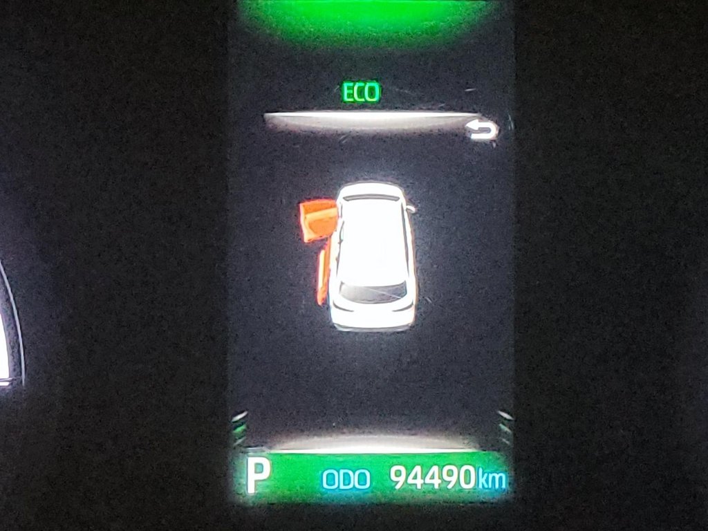 2024 Toyota Sienna Hybrid Sienna LE AWD 8-Pass in Stratford, Ontario - 12 - w1024h768px