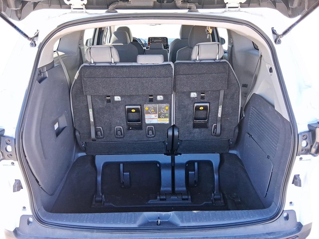 2024 Toyota Sienna Hybrid Sienna LE 8-Pass in Stratford, Ontario - 6 - w1024h768px