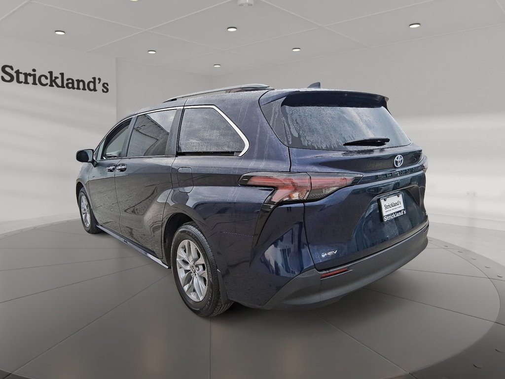 2025 Toyota Sienna Hybrid Sienna XLE 8-Pass in Stratford, Ontario - 4 - w1024h768px