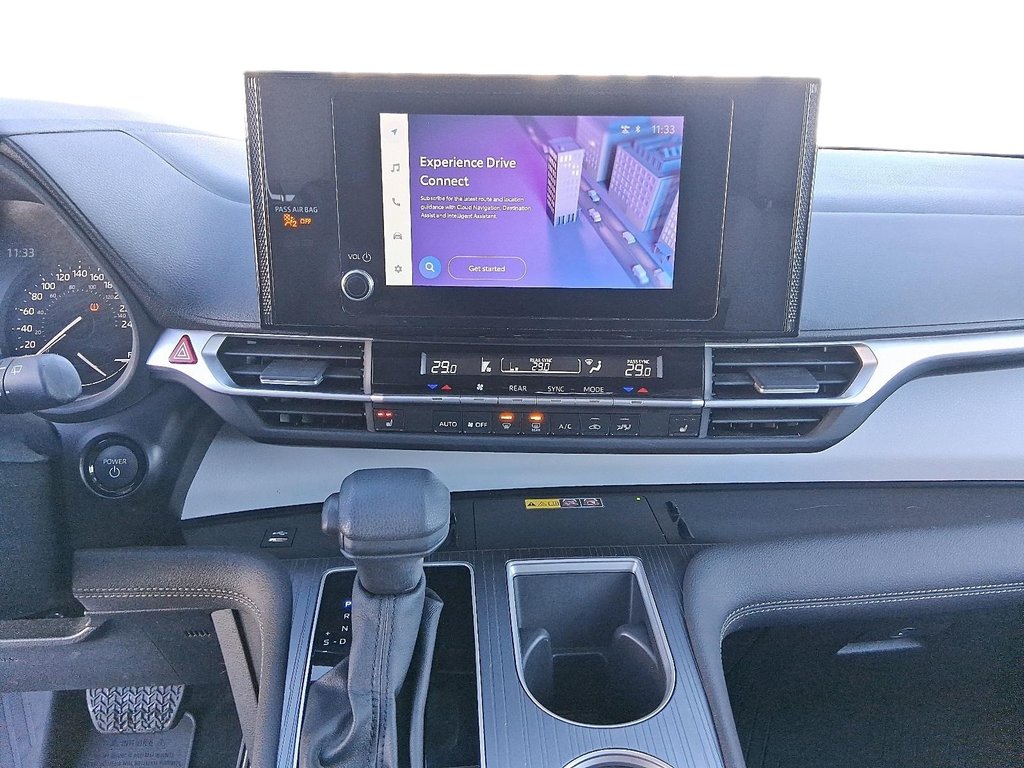 2025 Toyota Sienna Hybrid Sienna LE AWD 8-Pass in Stratford, Ontario - 16 - w1024h768px