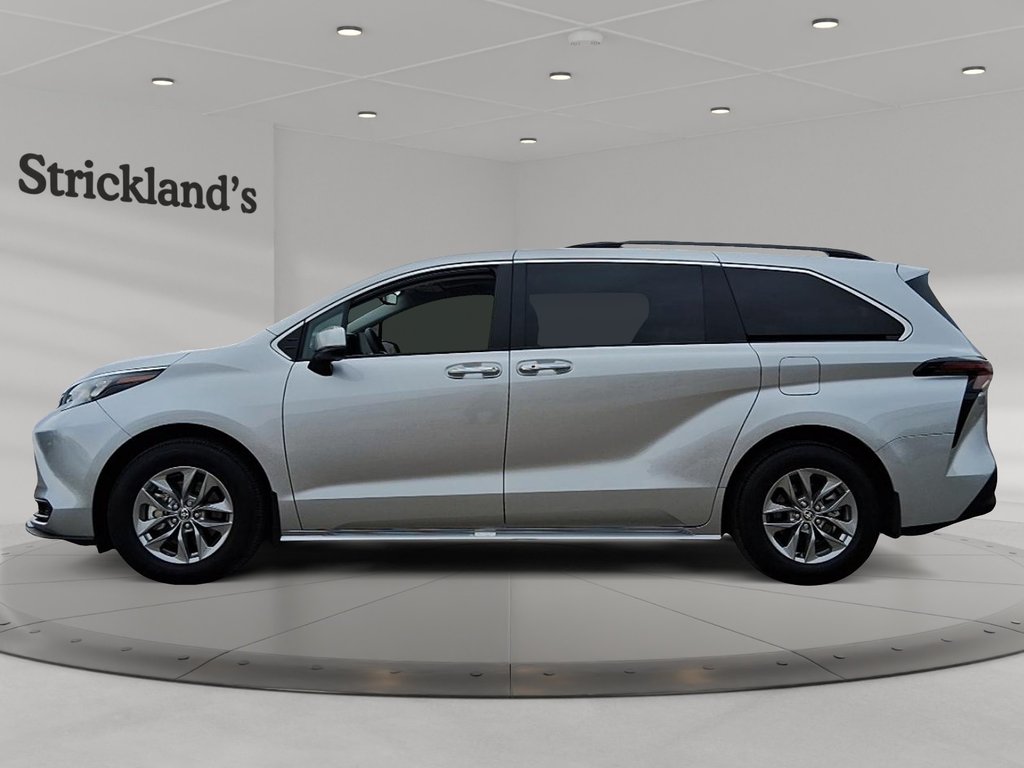 2025 Toyota Sienna Hybrid Sienna XLE 8-Pass in Stratford, Ontario - 5 - w1024h768px