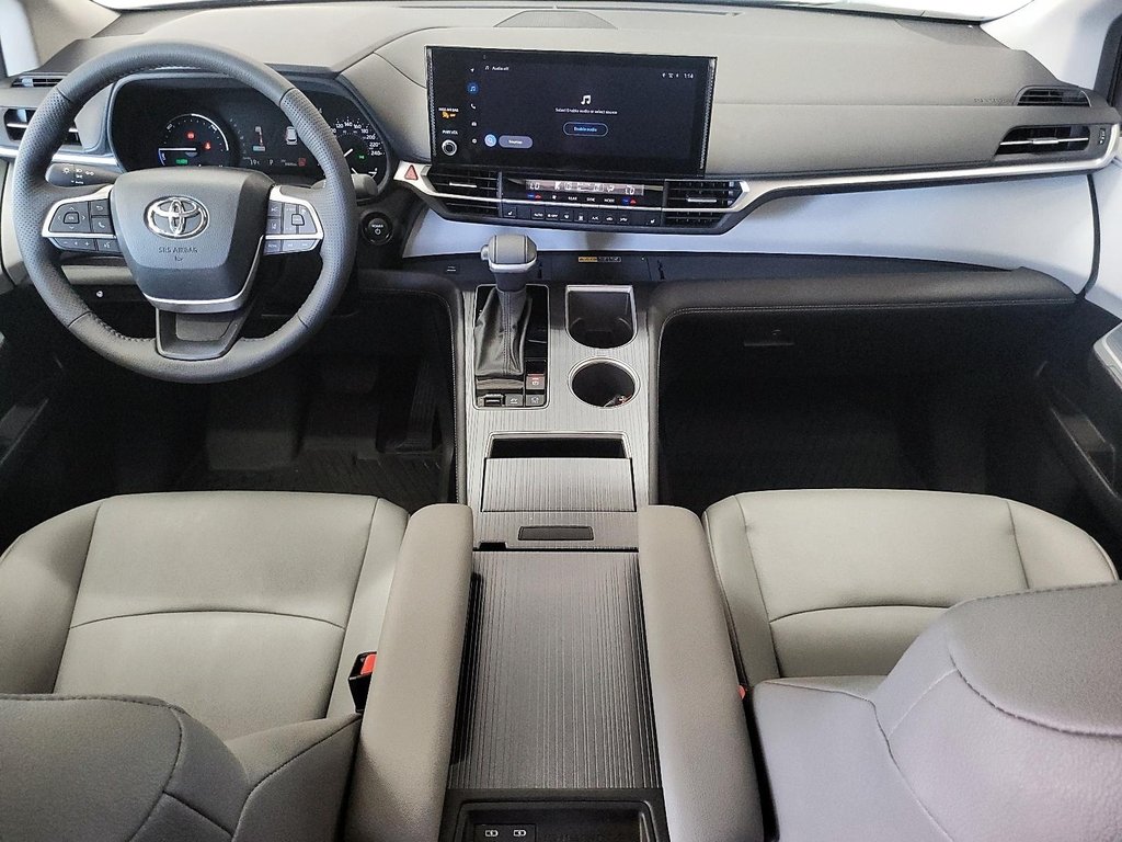 2025 Toyota Sienna Hybrid Sienna XLE 8-Pass in Stratford, Ontario - 9 - w1024h768px