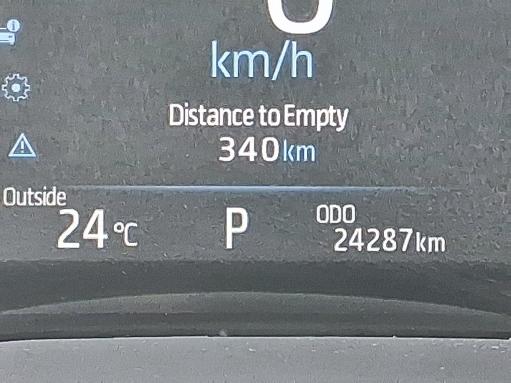 2026 Toyota Sienna Hybrid Sienna XLE 8-Pass in Stratford, Ontario - 14 - w1024h768px