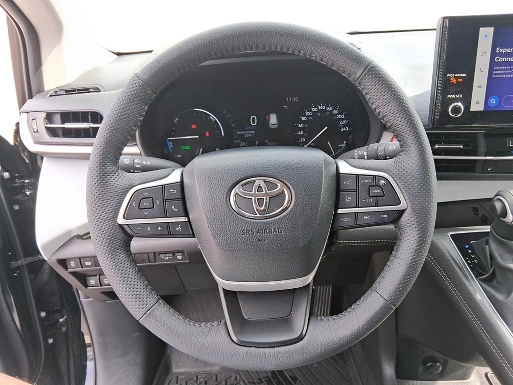 2026 Toyota Sienna Hybrid Sienna XLE 8-Pass in Stratford, Ontario - 13 - w1024h768px