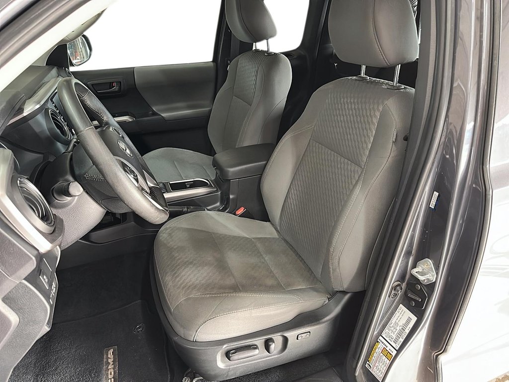 2021 Toyota Tacoma 4X4 Access Cab 6A in Stratford, Ontario - 8 - w1024h768px