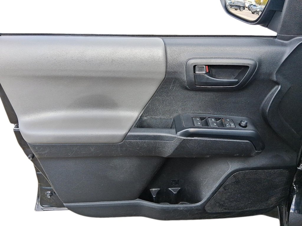 2022 Toyota Tacoma 4X4 Double Cab 6A in Stratford, Ontario - 11 - w1024h768px